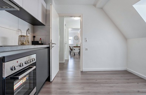 Gronau Apartment | Apartment 'Ferienwohnung Zur Grenze' with Wi-Fi