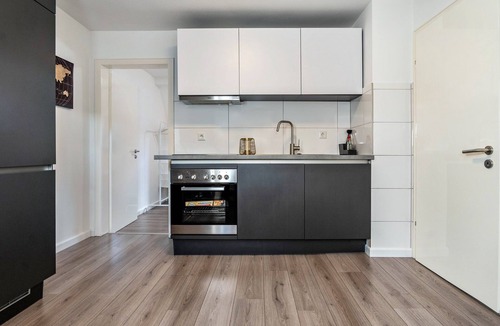 Gronau Apartment | Apartment 'Ferienwohnung Zur Grenze' with Wi-Fi