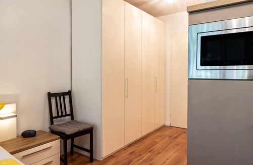 Reichenau Apartment | Apartment "Fetscher 2" with Lake View, Pool, Sauna & Wi-Fi