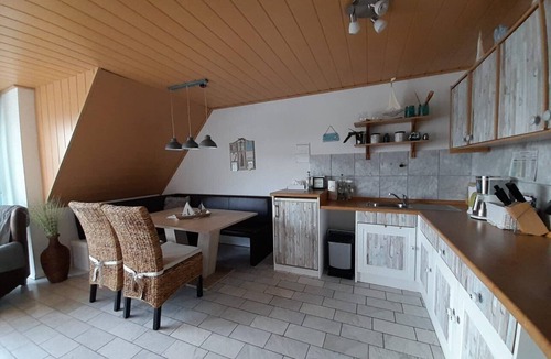 Gunzenhausen Apartment | Apartment 'Fewo 1 - Seehaus Hoyer' with Balcony and Wi-Fi