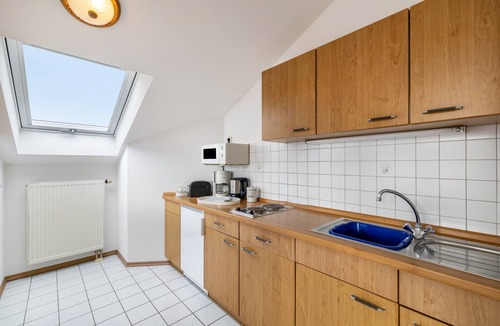 Oberaudorf Apartment | Apartment 'Fewo Brünnstein - Room 65' with Mountain View, Shared Garden & Wi-Fi