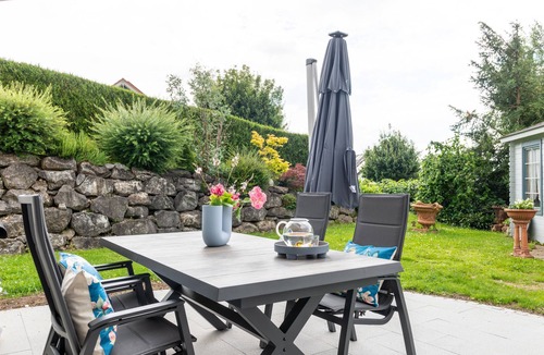 Salem Apartment | Apartment 'Fewo Wegen' with Mountain View, Private Terrace & Wi-Fi