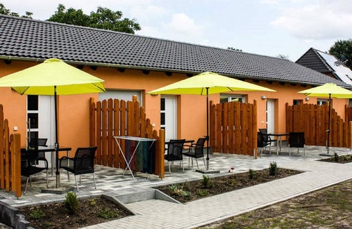 Groskoschen Apartment | Apartment Floating House - Apartments Am alten Backhaus