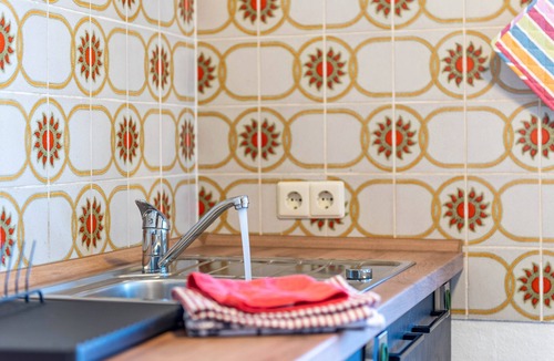 Ostrach Apartment | Apartment 'Fribo' with Private Terrace and Wi-Fi