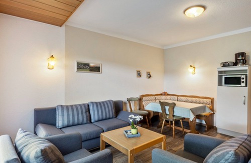 Oberhenneborn Apartment | Apartment (Fuchsbau, 30 sqm) with Private Terrace and Wi-Fi
