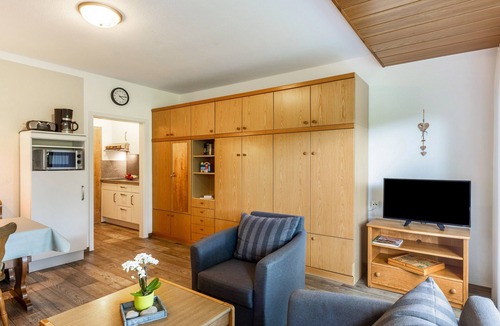 Oberhenneborn Apartment | Apartment (Fuchsbau, 30 sqm) with Private Terrace and Wi-Fi
