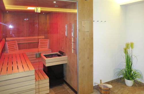Kappl Apartment | Apartment Georg by Interhome
