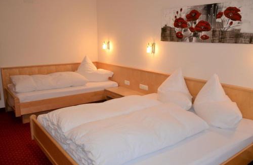 Kappl Apartment | Apartment Georg by Interhome