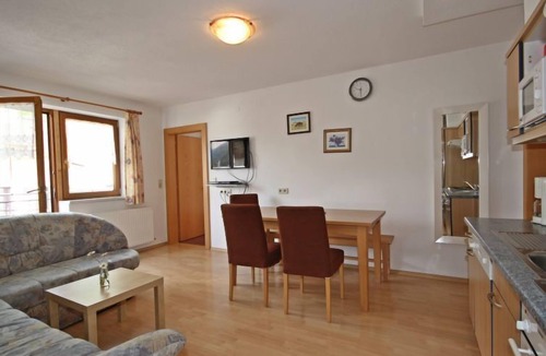 Ried im Oberinntal Apartment | Apartment Handle by Interhome