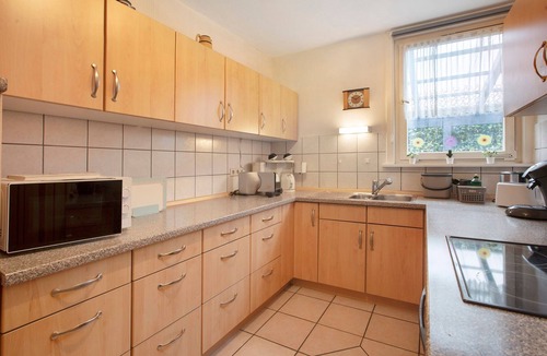 Neuenburg am Rhein Apartment | Apartment 'Haus Am Rhein' with Wi-Fi