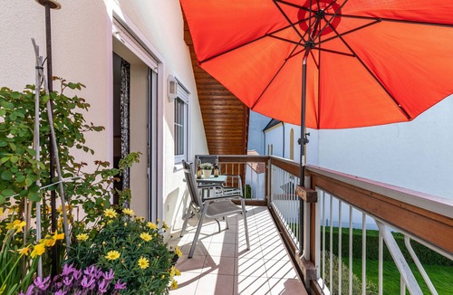 Rettenbach Apartment | Apartment 'Handlesbauer' with Private Garden, Balcony and Wi-Fi