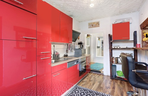 Nuttlar Apartment | Apartment 'Happy' with Mountain View, Private Garden and Wi-Fi