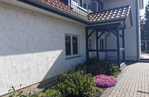 Sanitz Apartment | Apartment 'Haus Dexter' with Private Terrace and Wi-Fi