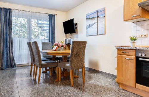 Binz Apartment | Apartment 'Haus Hügel - Wohnung 2' with Private Terrace and Wi-Fi