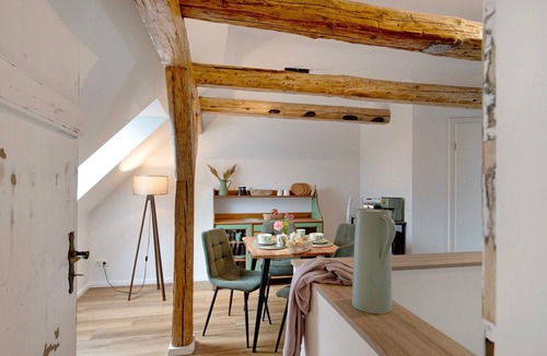 Kalkhorst Apartment | Apartment 'Haus Hinz 3-Zi Fe-Wo An Der Ostsee' with Shared Terrace, Shared Garden and Wi-Fi
