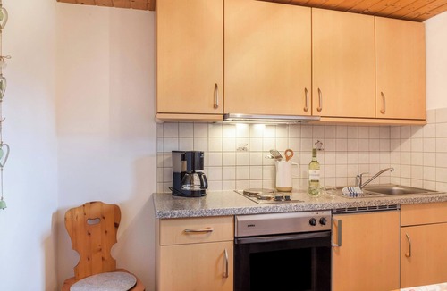 Hammersbach Apartment | Apartment 'Haus Niklos - Wank' with Mountain View, Garden & Wi-Fi