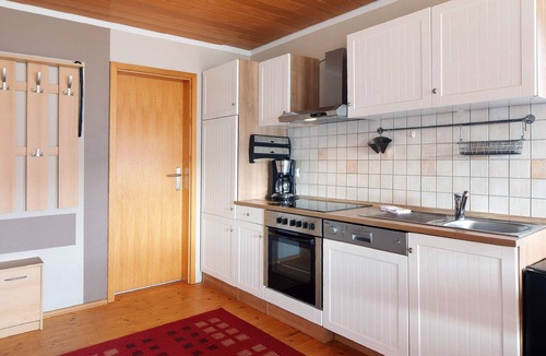 Falkau Apartment | Apartment 'Haus Wintersonne - FeWo Auerhahn' with Shared Garden, Balcony and Wi-Fi
