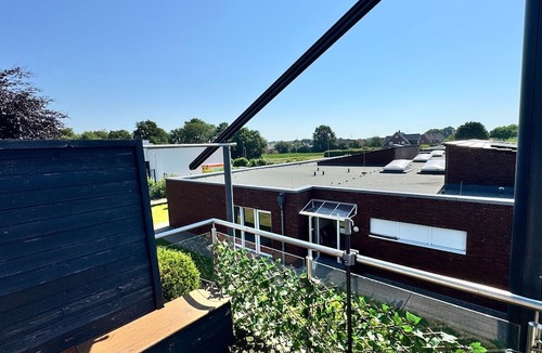 Ascheberg Apartment | Apartment 'Haus Wohlfühlen' with Balcony and Air Conditioning