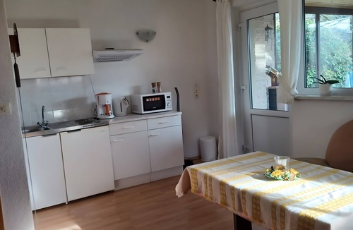 Bielatal Apartment | Apartment "Heidi" with Mountain View, Private Garden and Wi-Fi