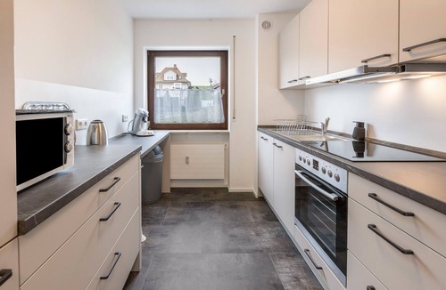 Busingen am Hochrhein Apartment | Apartment 'Heidi's Dihei' with Garden & Wi-Fi