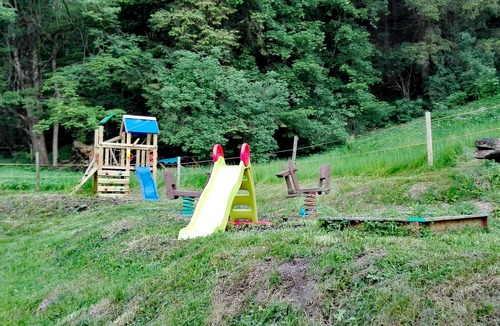 Flintsbach A. Inn Apartment | Apartment Heuberg 5 persons, 70 sqm, 2 bedrooms