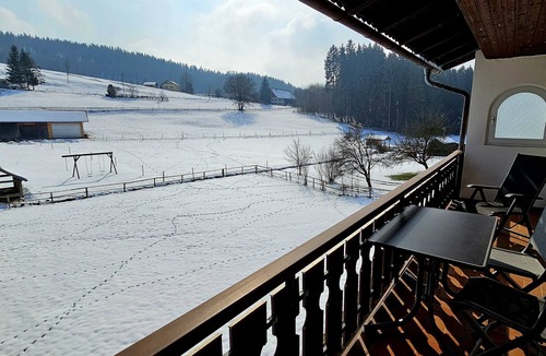 Steingaden Condo | Apartment Hipp No. 5 - 90m² on the 1st floor with balcony