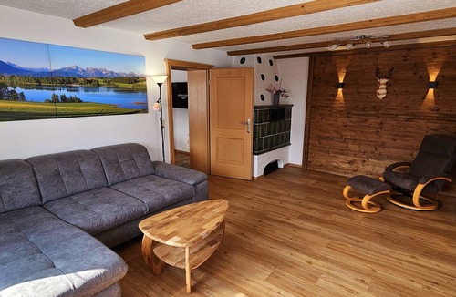 Steingaden Condo | Apartment Hipp No. 5 - 90m² on the 1st floor with balcony