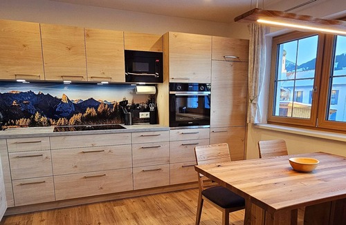 Halblech Apartment | Apartment Hipp No. 7 - 77m² new building on the ground floor with terrace and mountain view