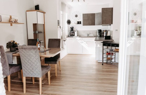 Moehnesee Apartment | Apartment 'Home Am See' with Private Terrace, Garden, and Wi-Fi