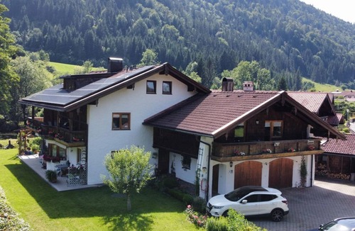 Weissbach an der Alpenstrasse Apartment | Apartment - House Stiafei
