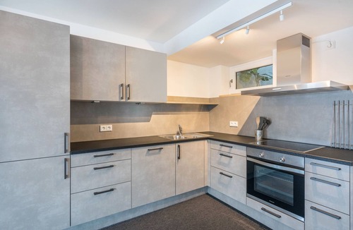 Oberwarngau Apartment | Apartment 'In Bayern' with Private Terrace and Wi-Fi