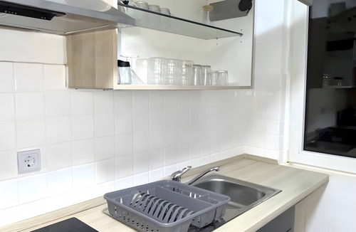 Gerthe-Zentrum Apartment | Apartment 'In Bochum' with Balcony, Wi-Fi and Air Conditioning