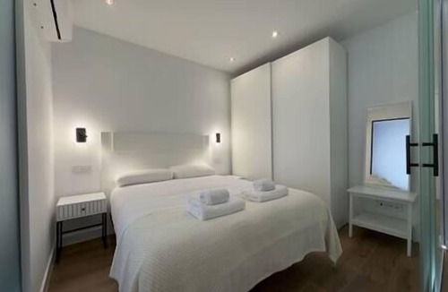 Huertas Apartment | Apartment in Centro Madrid