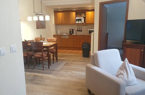 Balm Apartment | Apartment in Haus Wolgastsee with Shared Garden, Balcony, and Wi-Fi