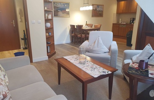 Balm Apartment | Apartment in Haus Wolgastsee with Shared Garden, Balcony, and Wi-Fi
