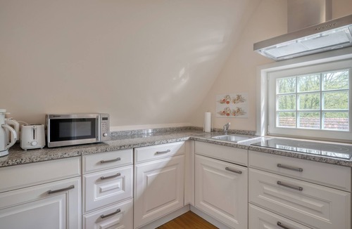 Bad Bentheim Apartment | Apartment in historic Spieker on cycling/hiking routes, golf course, forest location close to A 30,