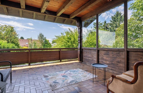 Griesstatt Apartment | Apartment in the Holiday Home 'Griesstätt' with Mountain View, Private Terrace and Wi-Fi