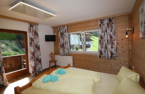 Distelberg Apartment | Apartment Kröll by Interhome