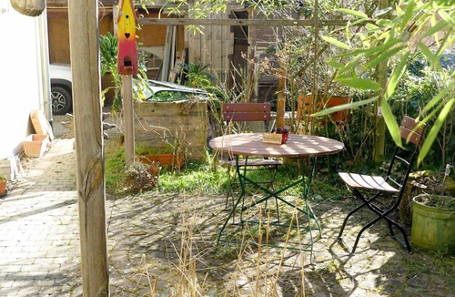 Neufrach Apartment | Apartment 'Kraus' with Private Terrace and Wi-Fi