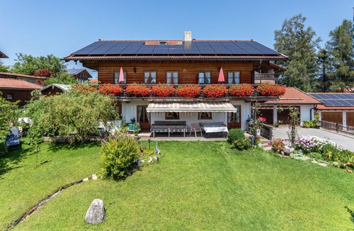 Fischbachau Apartment | Apartment 'Kuckucksnest' with Mountain View, Balcony & Wi-Fi