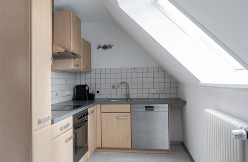 Wahlwies Apartment | Apartment 'Kunibert' with Balcony and Wi-Fi