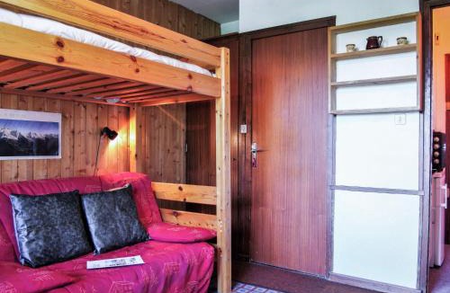 Chamonix City Centre Apartment | Apartment Les Periades by Interhome