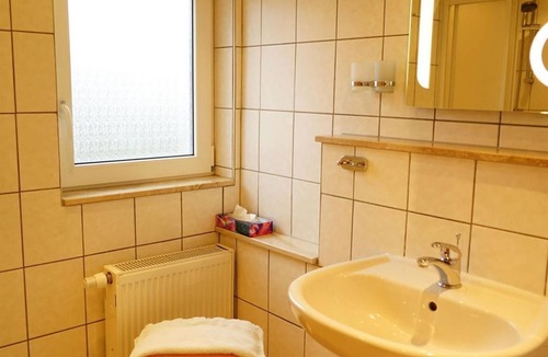 Pirna Bed & Breakfast | Apartment, living/bedroom - Pension Nr. 13