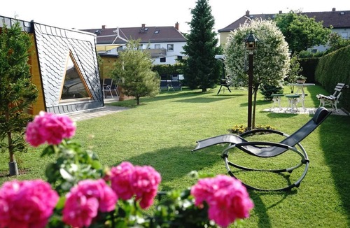 Pirna Bed & Breakfast | Apartment, living/bedroom - Pension Nr. 13