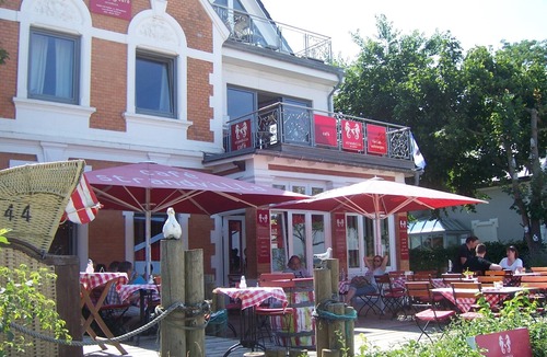 Niendorf Apartment | Apartment located directly on the beach promenade, in the 1st row to the beach.