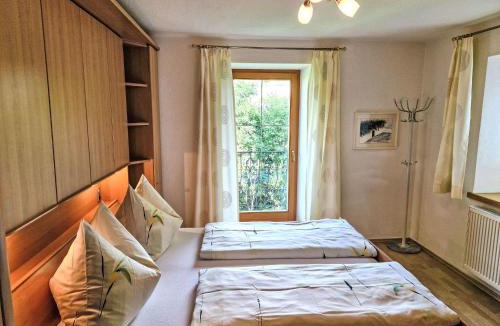 Reith bei Seefeld Apartment | Apartment Lueg ins Land by Interhome