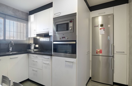 Barbate Apartment | Apartment 'Miramar' with Sea View, Wi-Fi and Air Conditioning