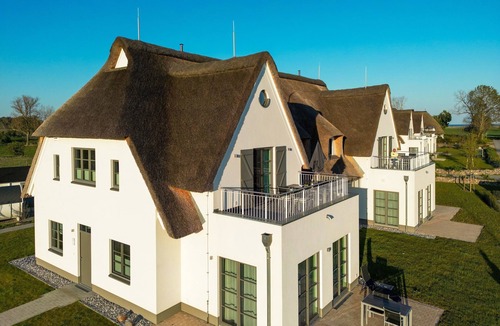 Stolpe b. Anklam Cottage | Apartment mit Balkon - Georg Philipp Telemann - Inseldomizil Stolpe - Urlaub Unter Reet auf Usedom