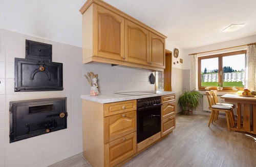 Argenbuhl Apartment | Apartment 'Moos' with Private Terrace and Wi-Fi