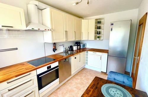 Freilassing Apartment | Apartment near Salzburg Mountain View